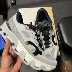 On Cloudmonster Hyper Size 11