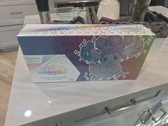 Pokémon TCG Prismatic Evolutions Super-Premium Collection Box - Eevee - 1 Box