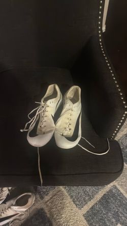 track spikes