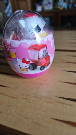 Hello Kitty Happy Farm  Capsule Pack