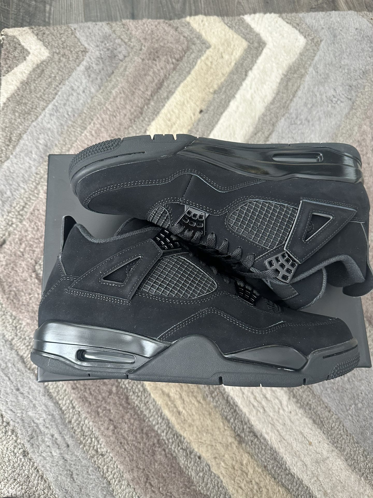 NEW!!!Black Cat Jordan 4s Size 10!!! NEW