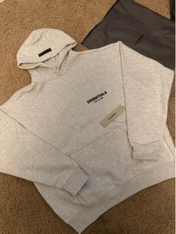 fear of God essential light oatmeal size M