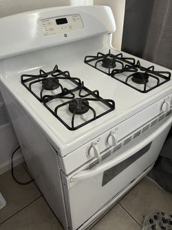 GE Stove