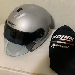 high quality helmet in good condition
