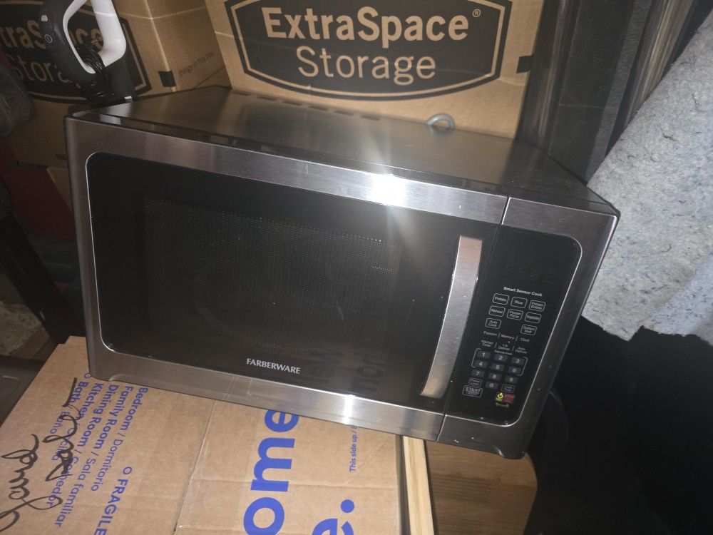 Microwave