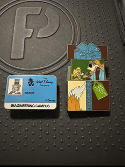Disney pins