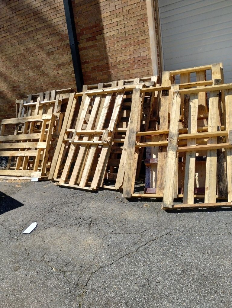 Free Pallets