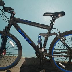 Genesis V2100 Mountain Bike
