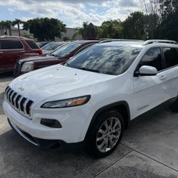 2017 Jeep Cherokee 