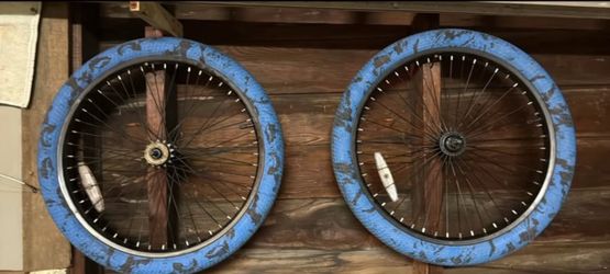 BMX bike tires