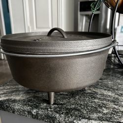 Big deep Lodge 12 Dutch oven