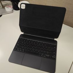 iPad Pro Magic Keyboard 13inch (M4/M5)