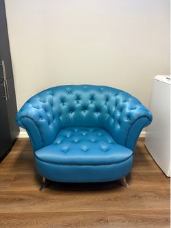 Brand new chair for sale