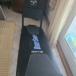 JILLIAN WORK OUT SHOP 