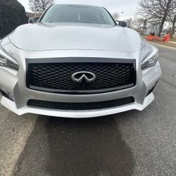 2015 Infiniti Sport Bumper