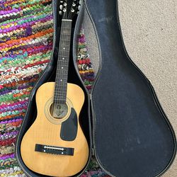 Castillo CS33 3/4 Sized Acoustic Guitar