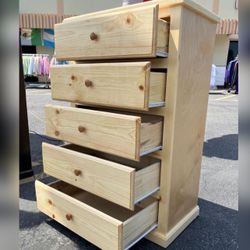 5 Drawer Dresser