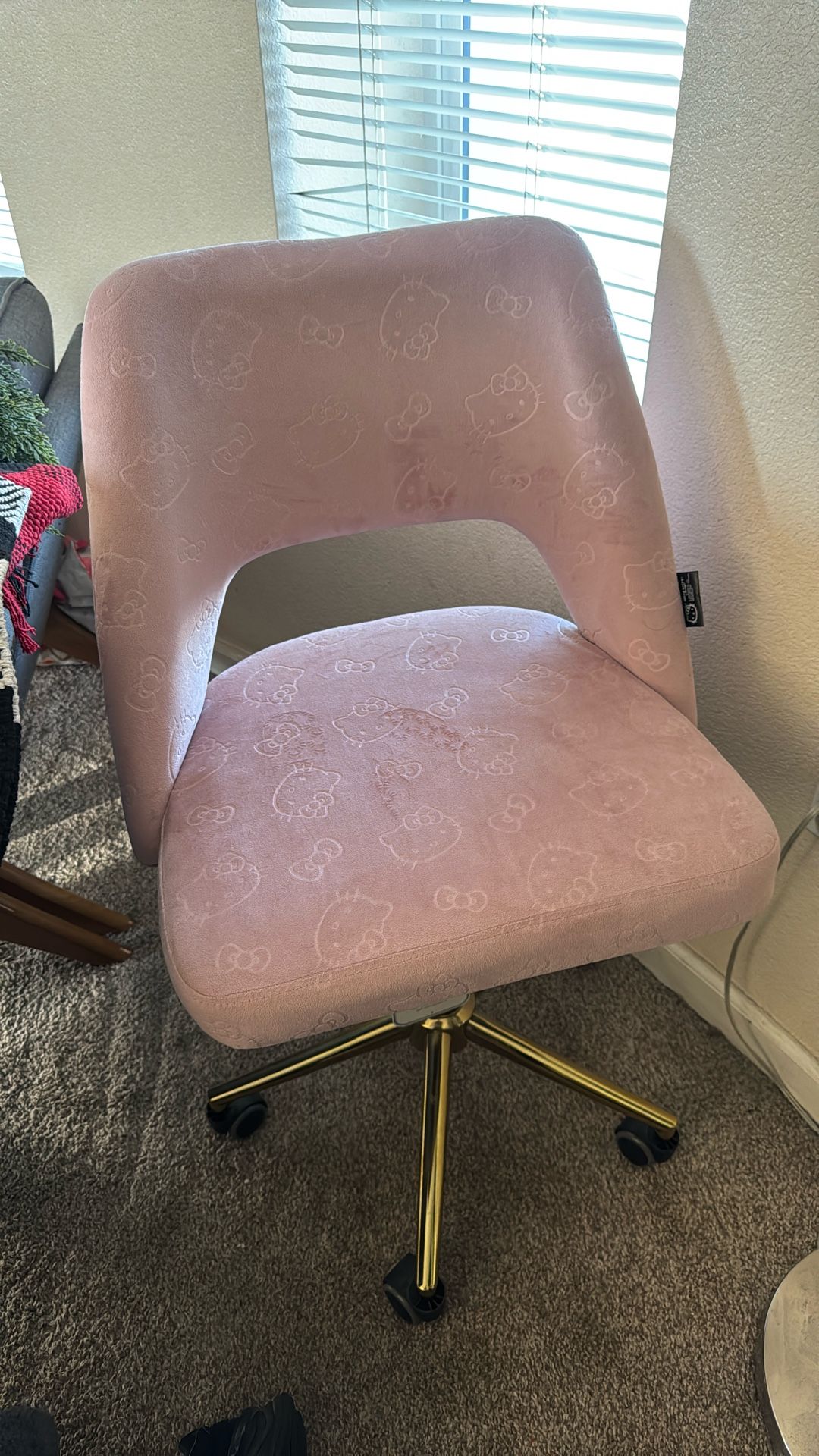 Hello Kitty Vanity Chair New