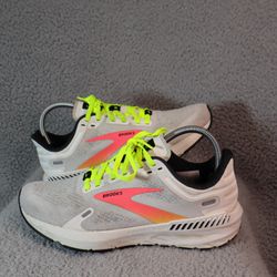 Brooks Launch GTS 9 Gray Women US 8 / EU 39 1203741B148 Run
