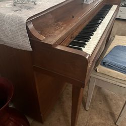 Stand Up Piano 