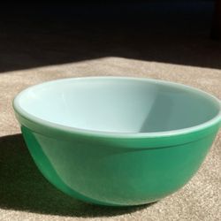 Pyrex Vintage Green Bowl