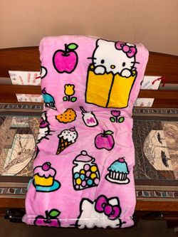 Hello Kitty Everything Blanket