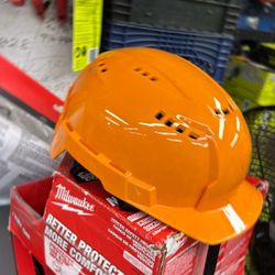 Milwaukee Hard Hat 