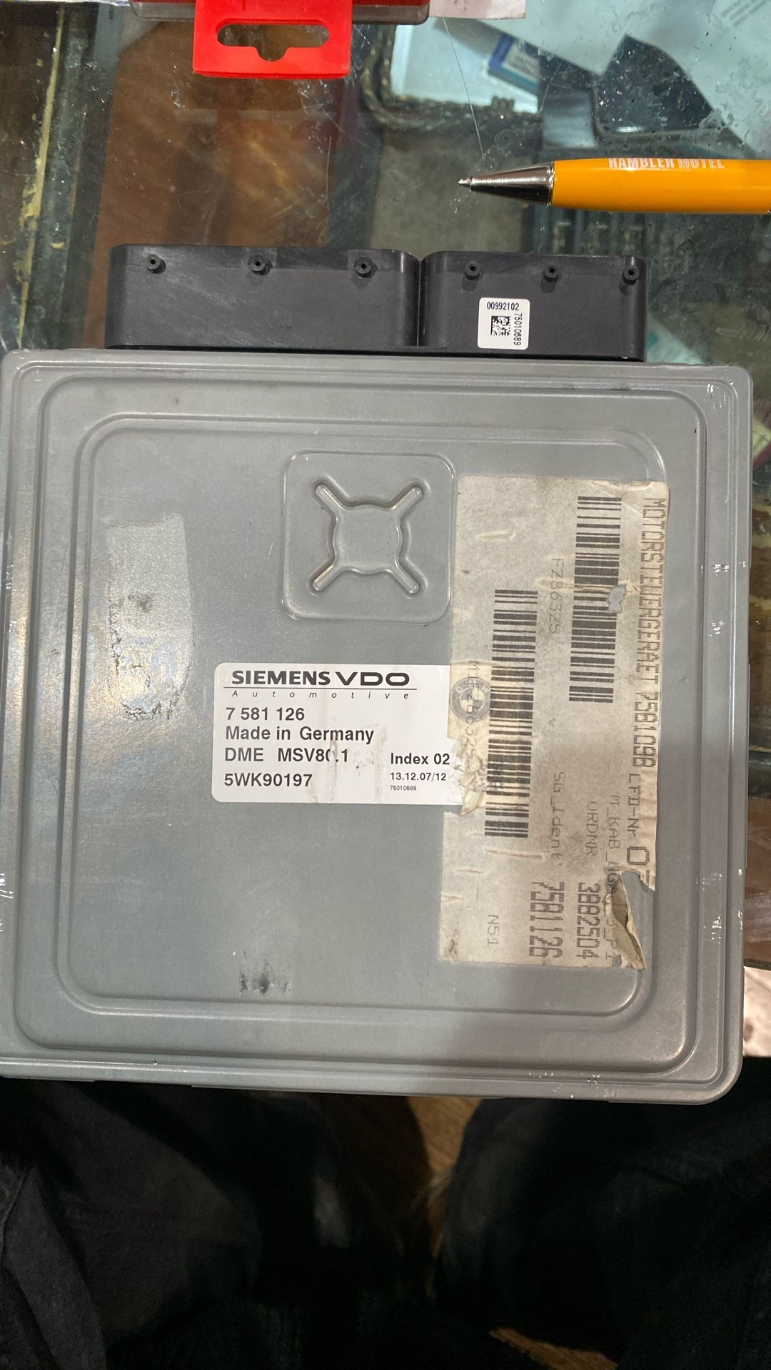 BMW DME MSV80.1 out of a running car