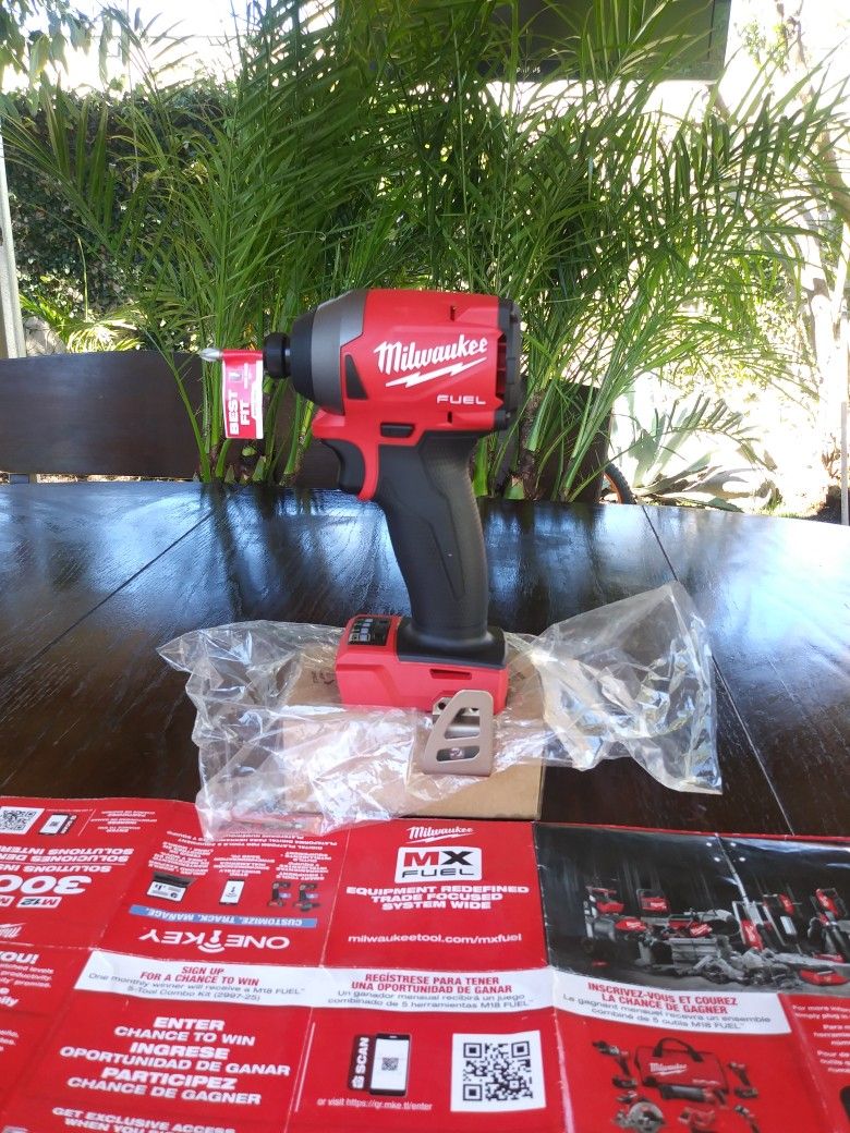 Milwaukee 18v New Fuel Impact. 3 Speeds. Brushless.