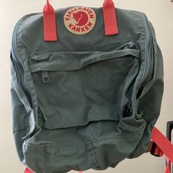 FjallRaven Kanken