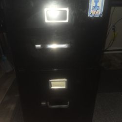 File Cabinet / Storage /drawers 