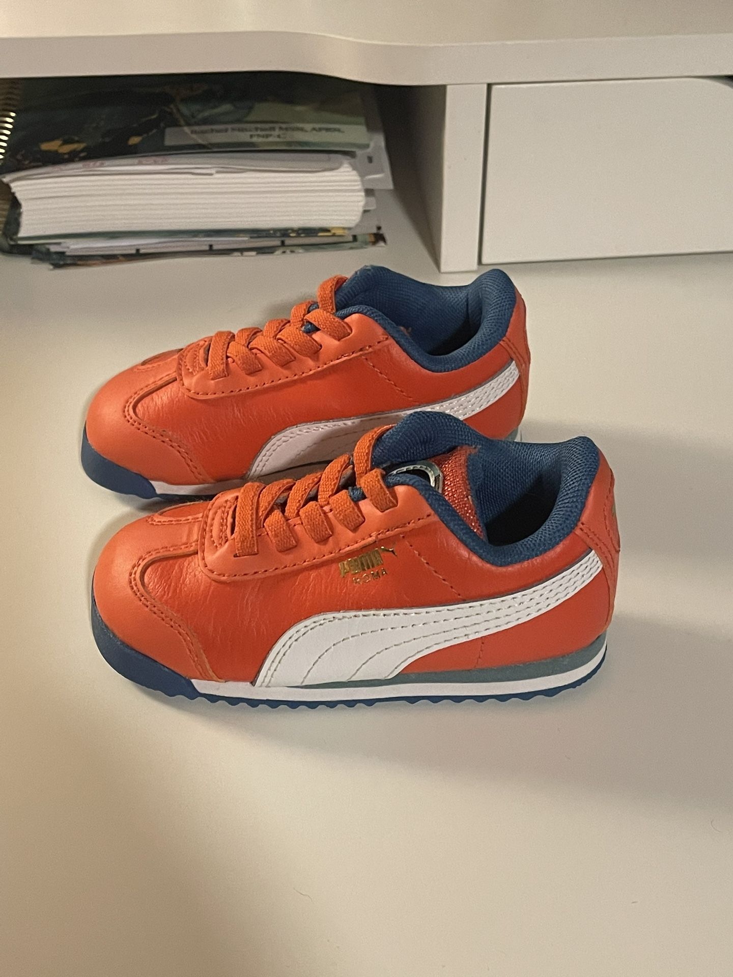 Toddler Size 6 puma