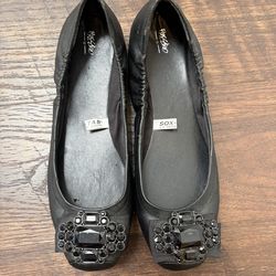 Cute flat black shoes 8.5