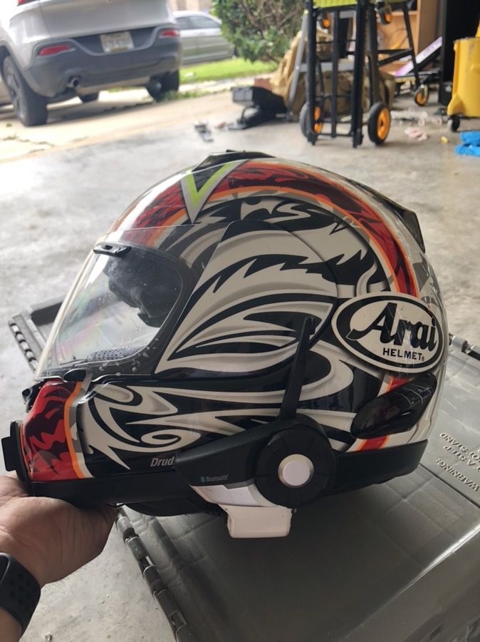 Arai Large Helmet