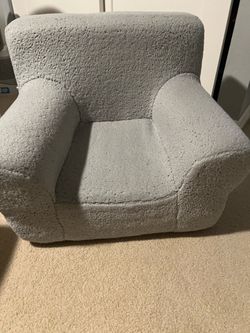 Pottery barn kids Sherpa chair