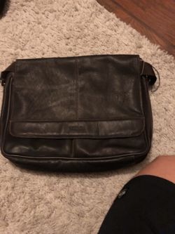 Kenneth kole messenger bag(Real leather)