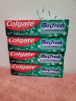 Cuatro por $10