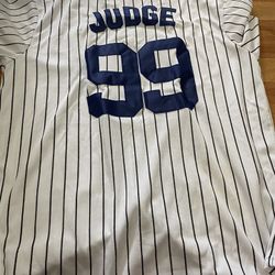 Majestic New York Yankee Aaron Judge Jersey