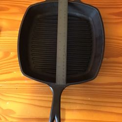 Lodge Cast Iron Skillet Grill Ribs 10”