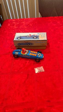 Lotus racing car wine of spring collectible item