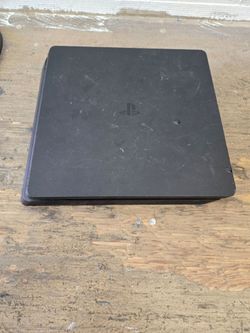 PlayStation 4 Slim 1tb
