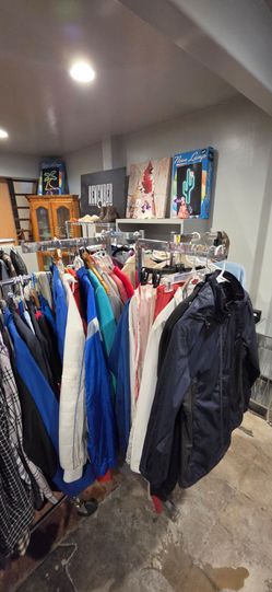 Clothes rack