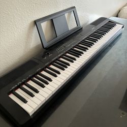 Amazon Basics DP-882 88-Key Semi-Weighted Digital Piano