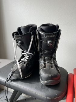 Intuition Snowboard boots Size 11.5
