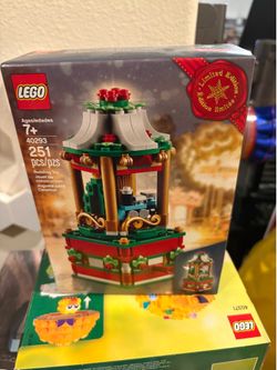 LEGO 40293 — Christmas Carousel