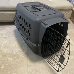 26” Dog Kennel (only used twice)
