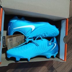 Nike phantom Size 8.5 $70