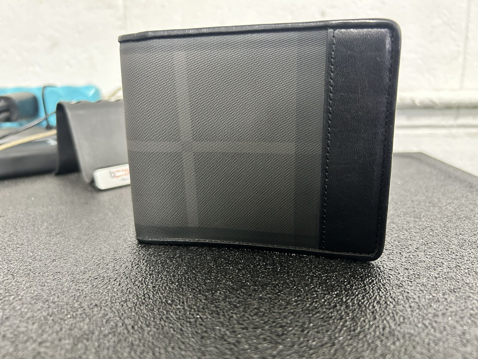 Burberry Wallet Men’s 