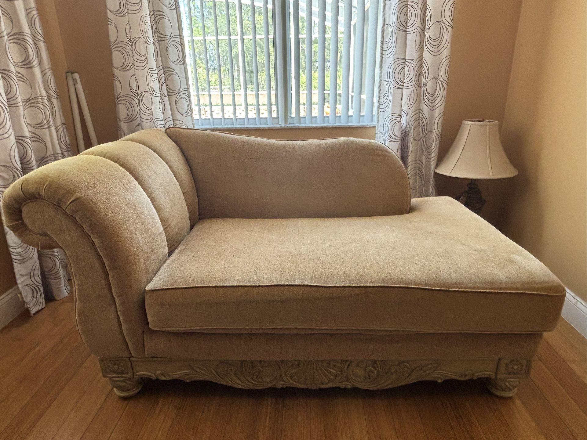 Northshore Beige Couch 
