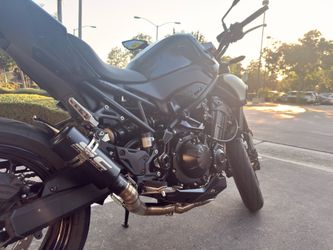 Kawasaki 2025 Z900 SE ABS